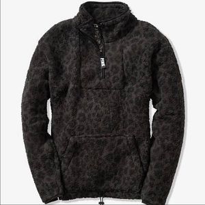 Victoria Secret VS Pink Sherpa Leopard LARGE